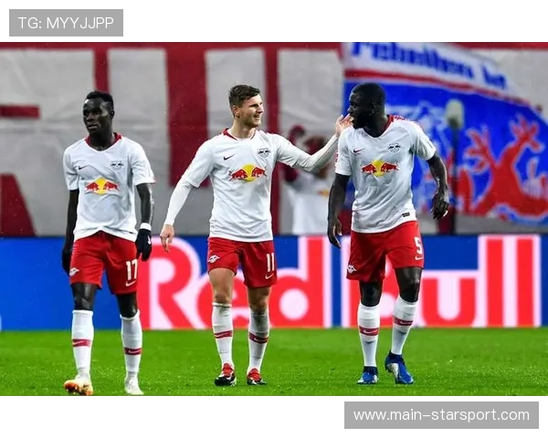 德甲莱比锡整体运行顺畅,攻防两端均衡的背后逻辑